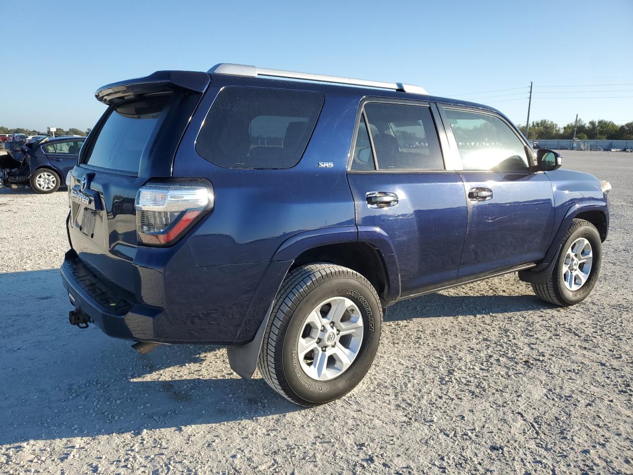 VIN JTEZU5JR6F5090462 2015 TOYOTA 4RUNNER no.3