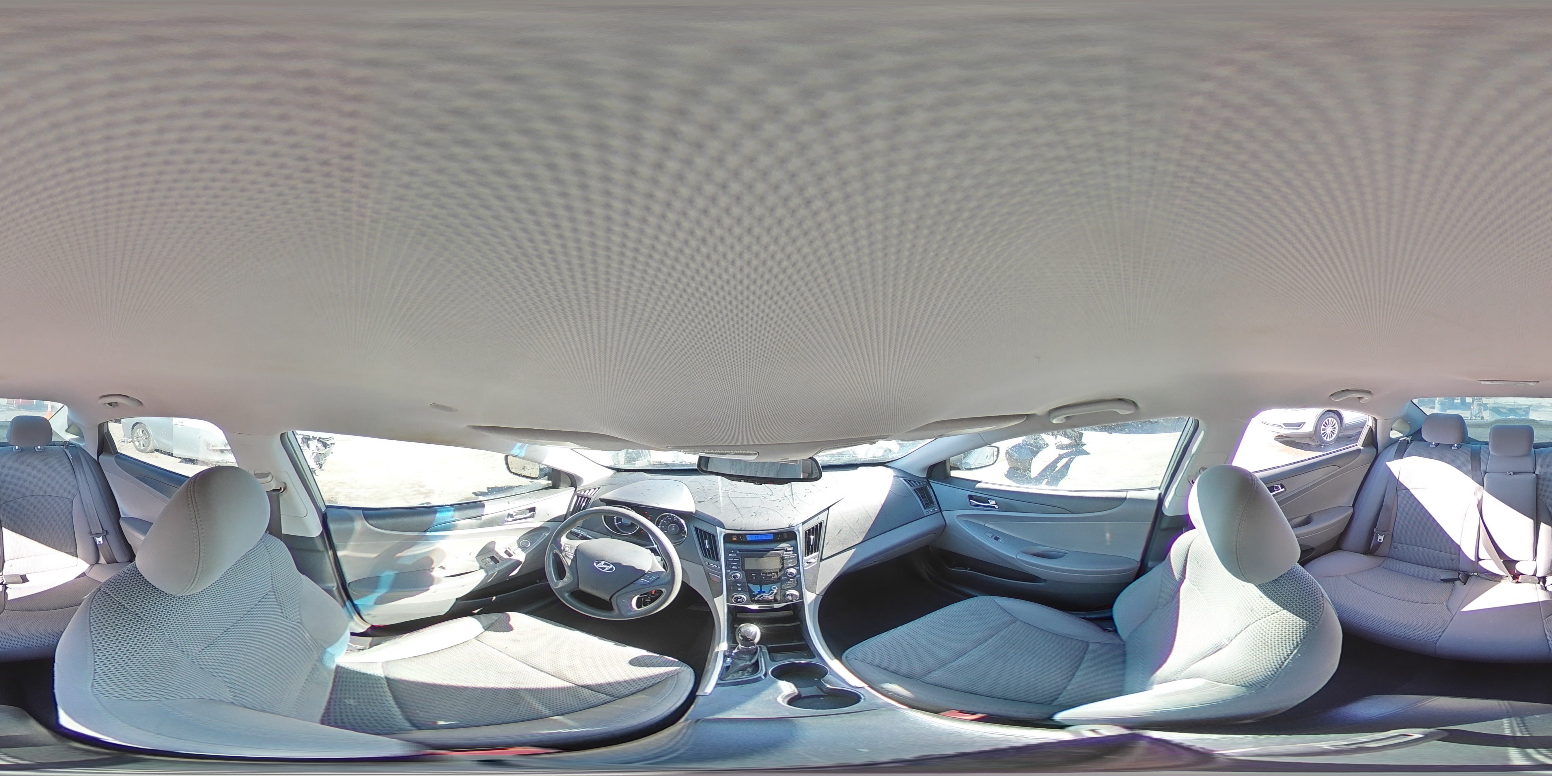 2012 Hyundai Sonata - Image 15