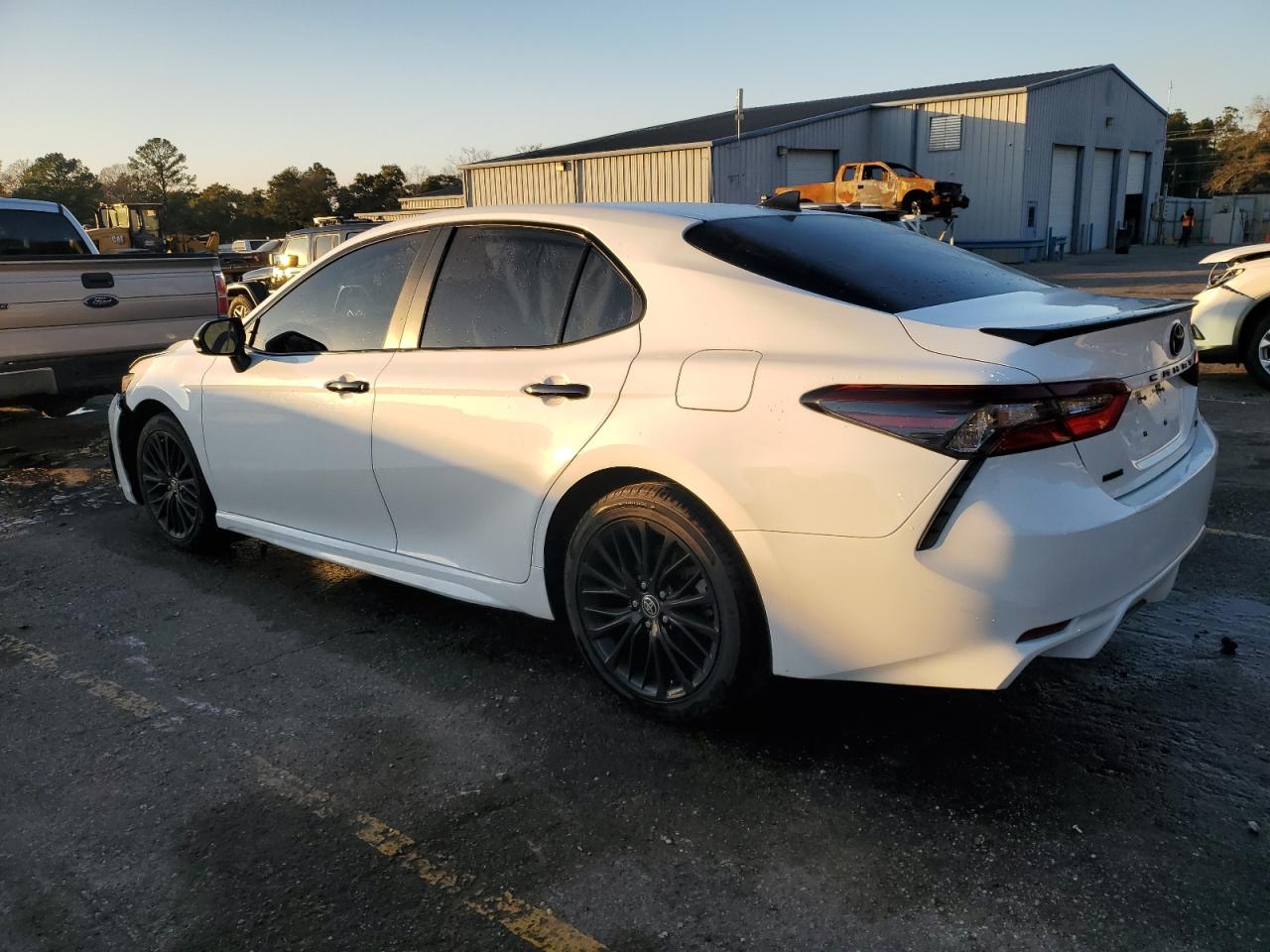 2021 Toyota Camry - Image 2
