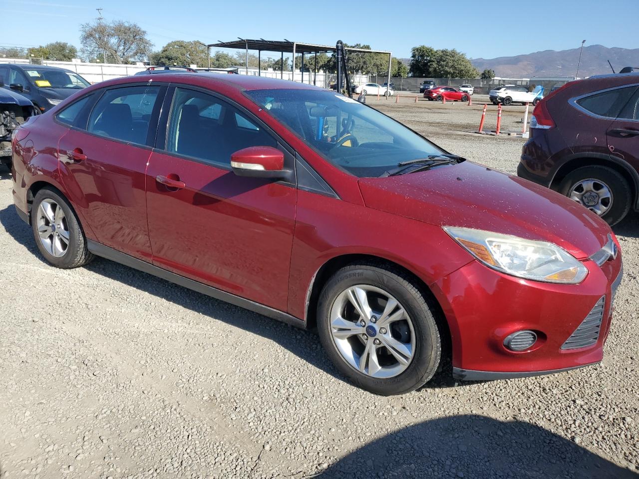 VIN 1FADP3F26EL366421 2014 FORD FOCUS no.4