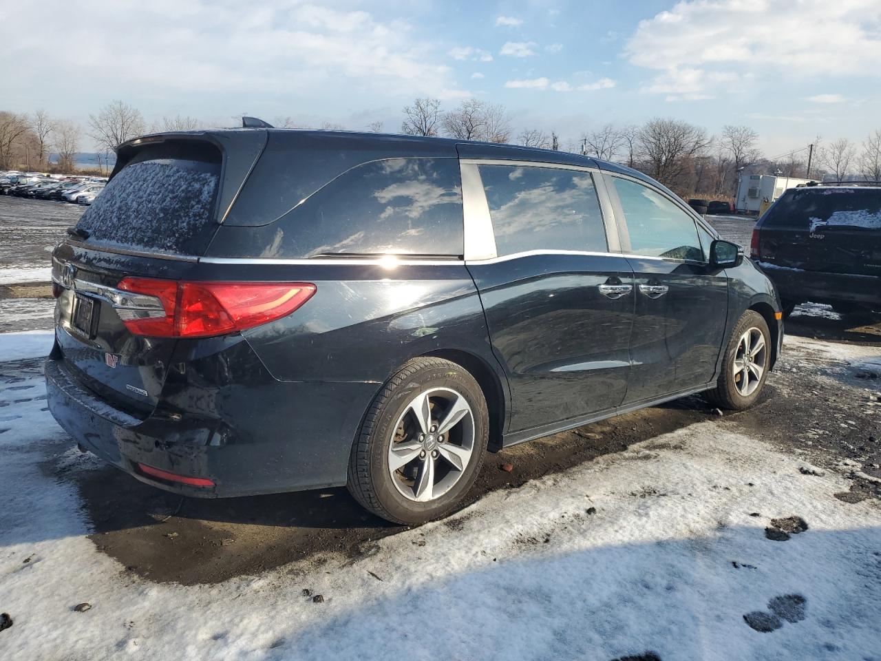 2018 Honda Odyssey - Image 3