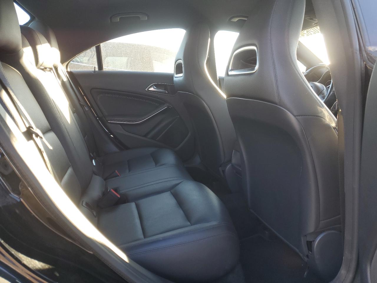 2014 Mercedes-Benz CLA-klasse - Image 10
