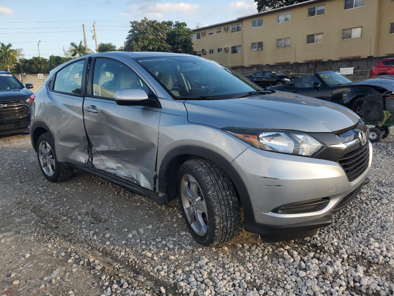 VIN 3CZRU5H38HM708670 2017 HONDA HR-V no.4