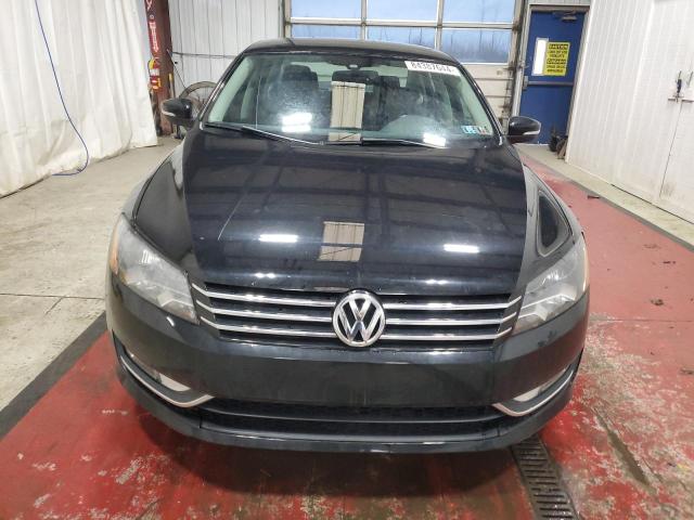  VOLKSWAGEN PASSAT 2015 Black