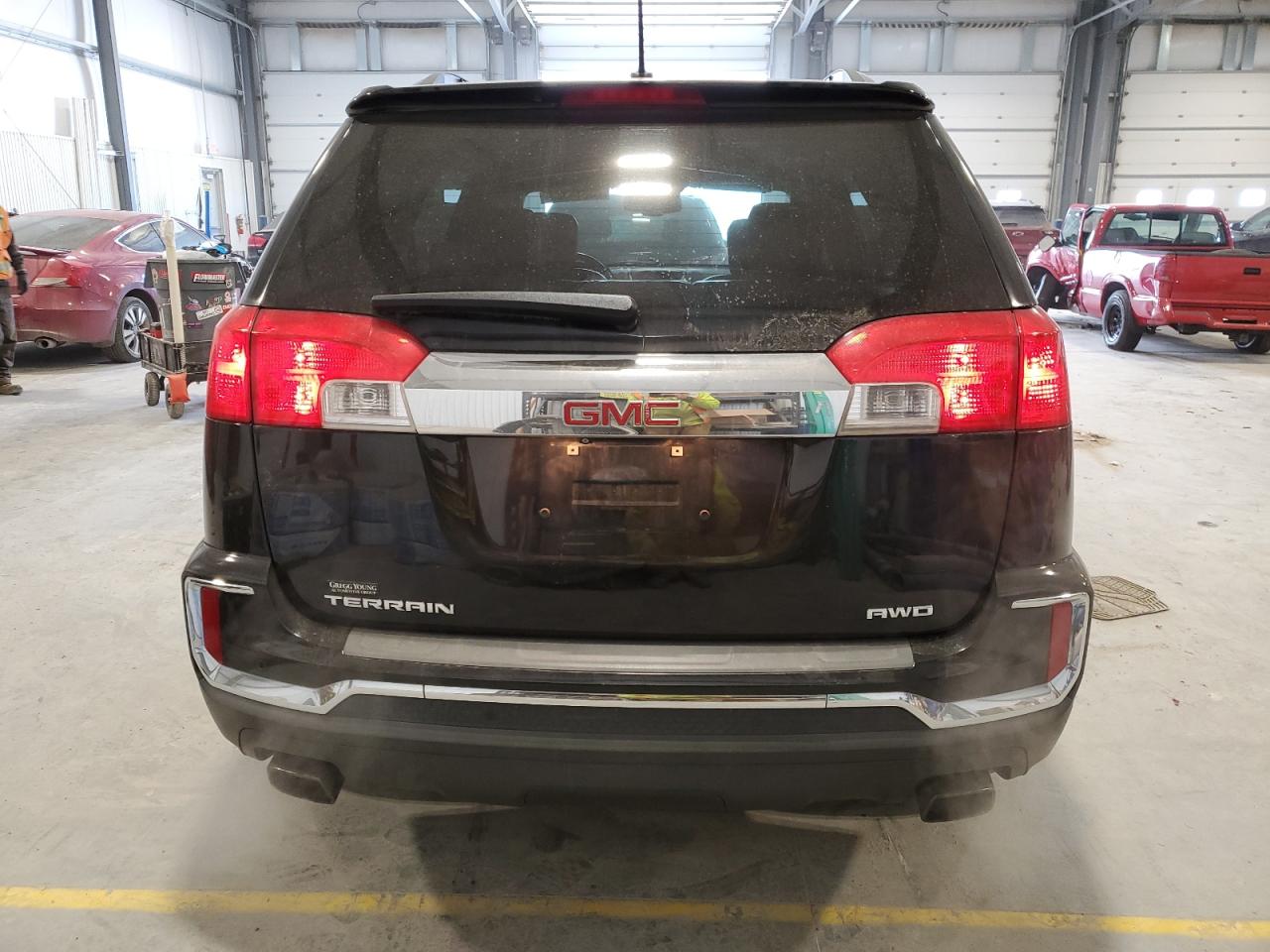 2017 GMC Terrain - Image 6