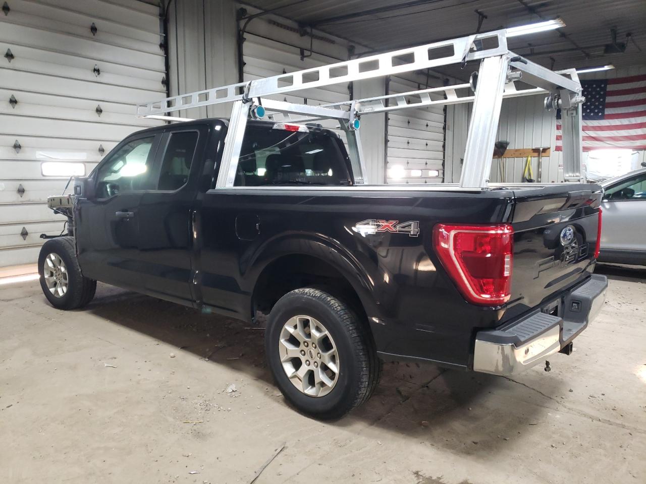 2022 Ford F-150 - Image 2
