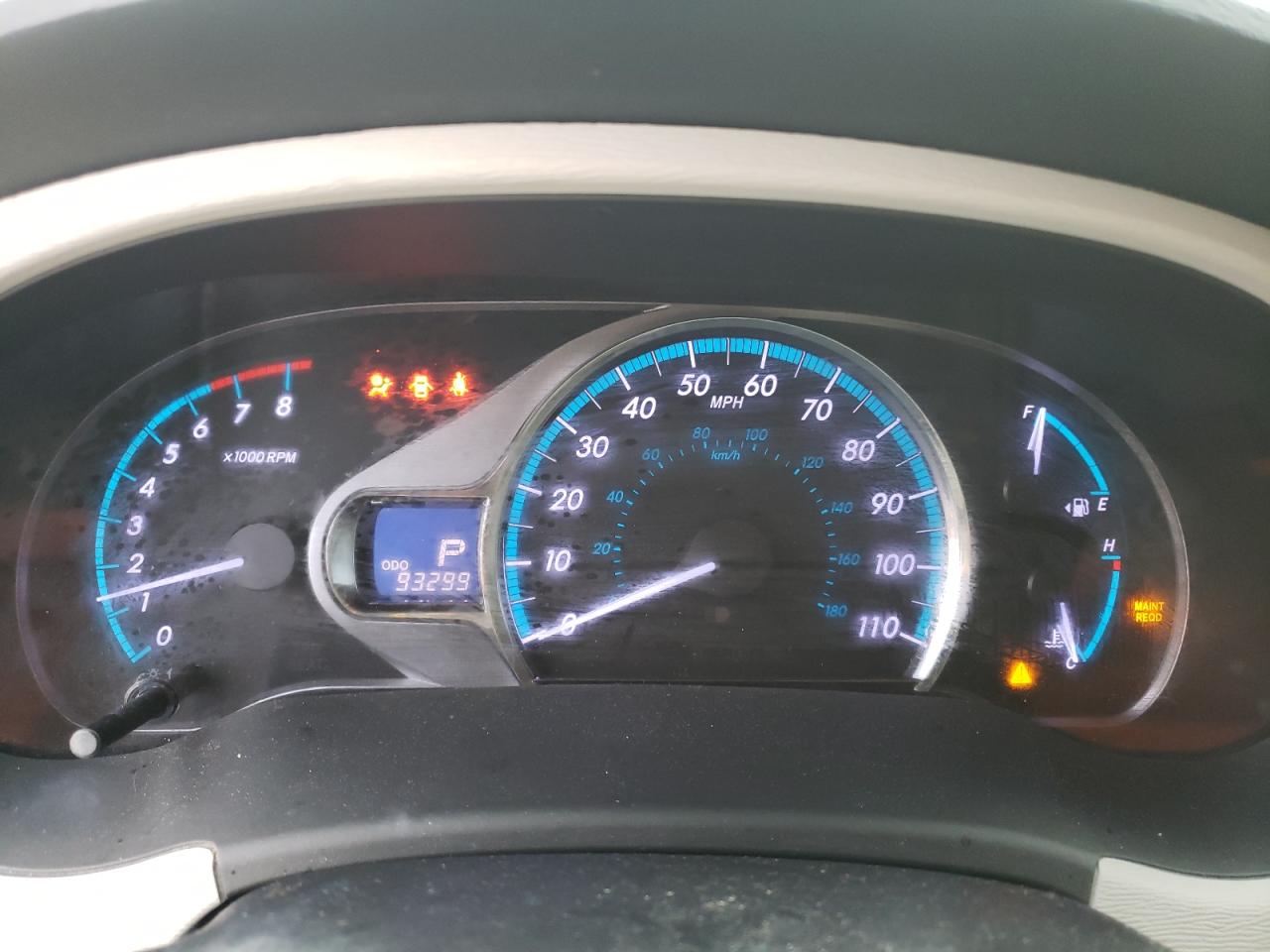 2012 Toyota Sienna - Image 9