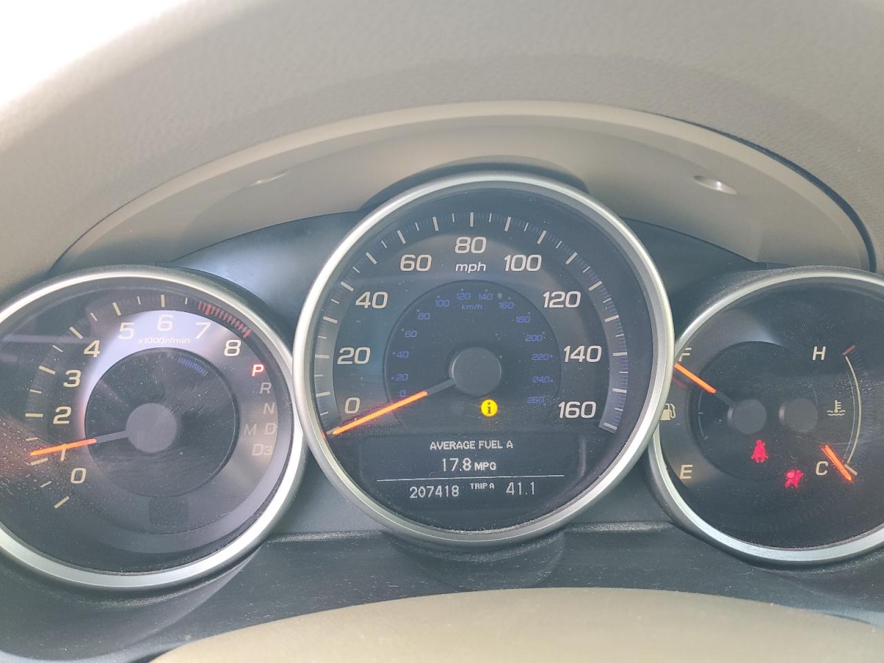 2005 Acura RL - Image 9