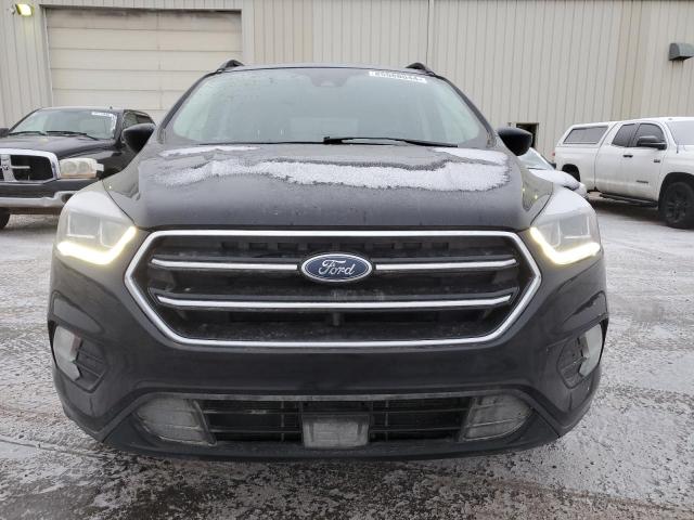  FORD ESCAPE 2018 Чорний