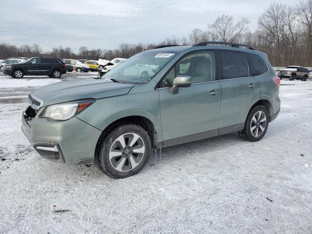  SUBARU FORESTER 2017 Зеленый