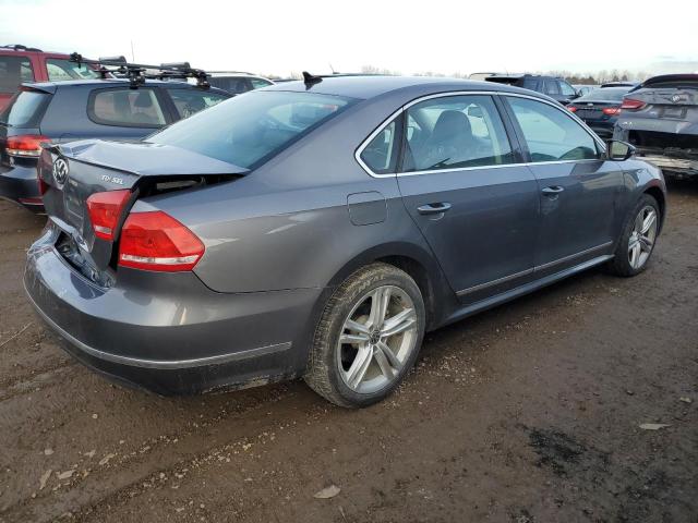  VOLKSWAGEN PASSAT 2012 Серый