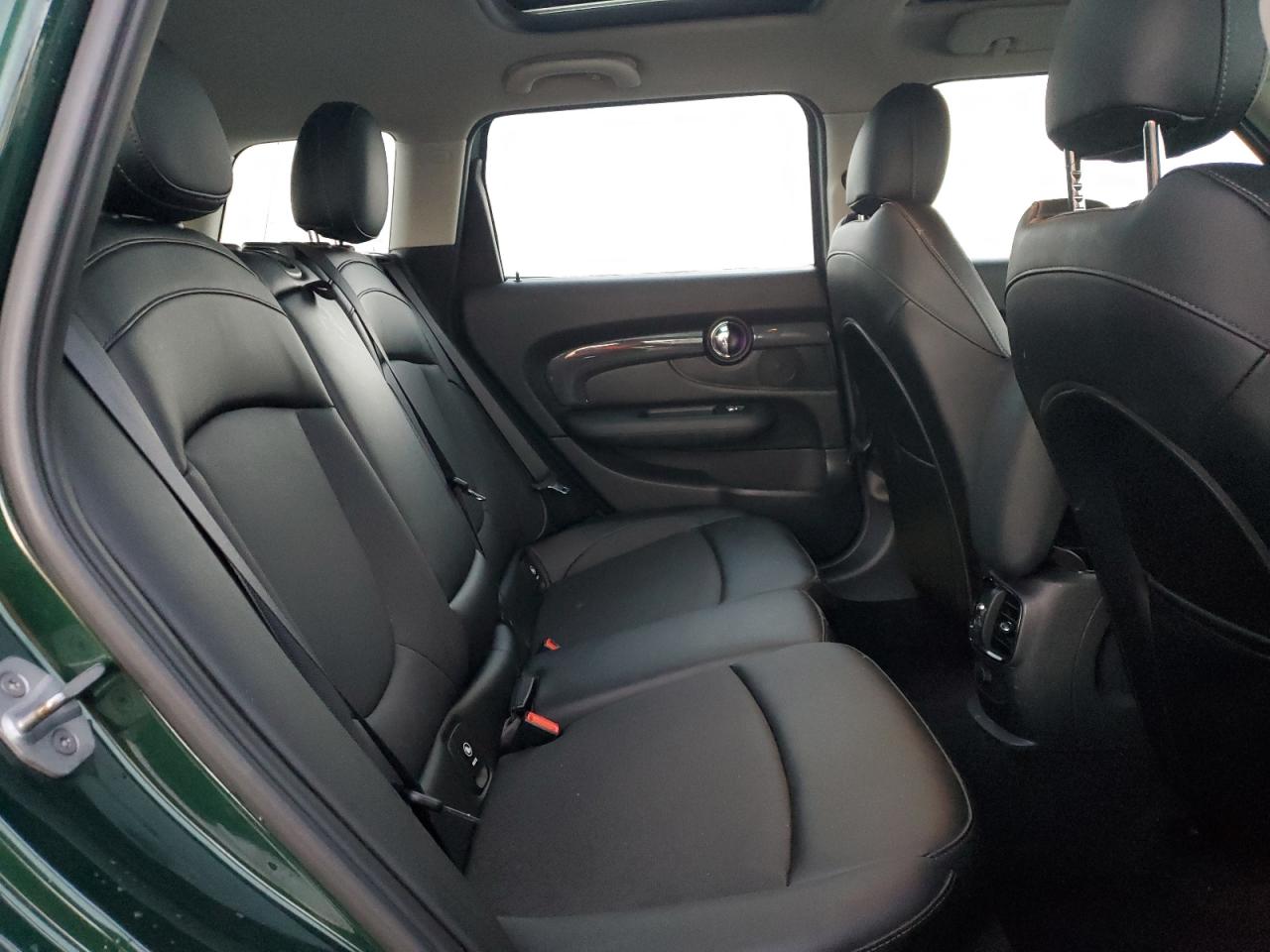 2017 MINI Cooper - Image 10