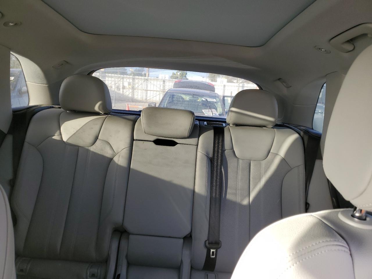 2019 Audi Q5 - Image 10