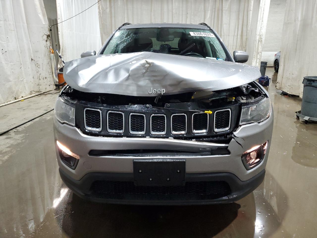 2020 Jeep Compass - Image 5