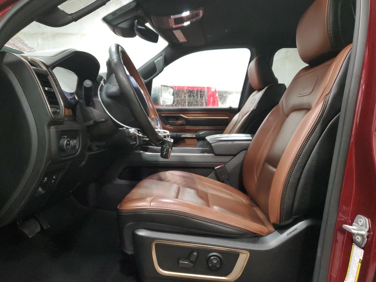 2022 RAM 1500 - Image 7