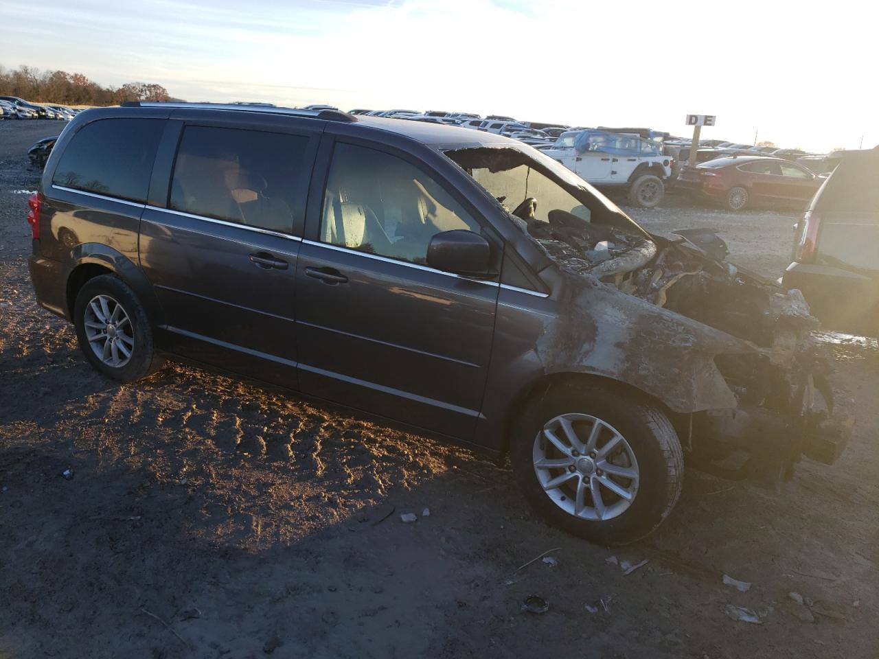 VIN 2C4RDGCG4LR152578 2020 DODGE CARAVAN no.4