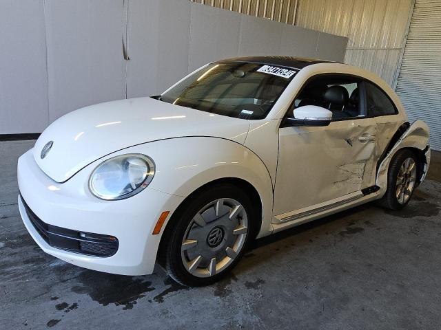 2012 Volkswagen Beetle 