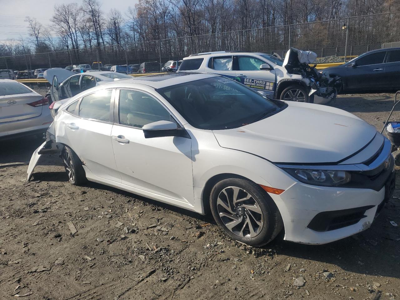 19XFC2F7XJE207330 - 2018 Honda CIVIC - #undefined