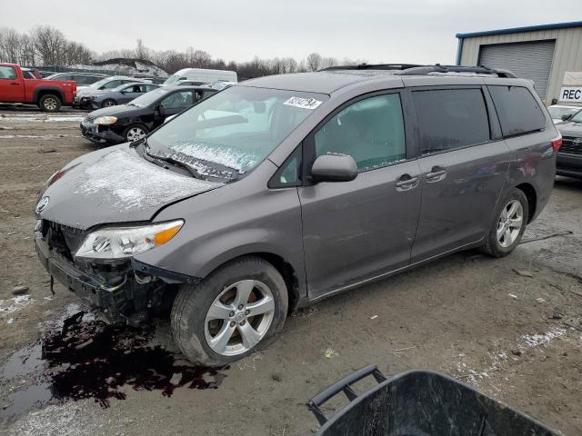 2017 Toyota Sienna Le