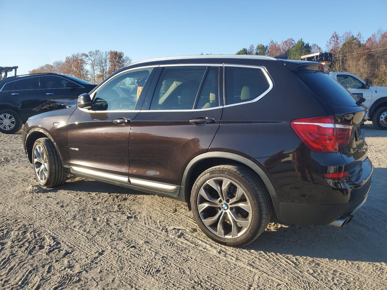 VIN 5UXWX9C53G0D76074 2016 BMW X3 no.2