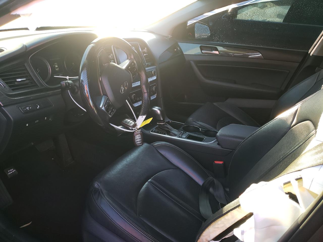 2018 Hyundai Sonata - Image 7