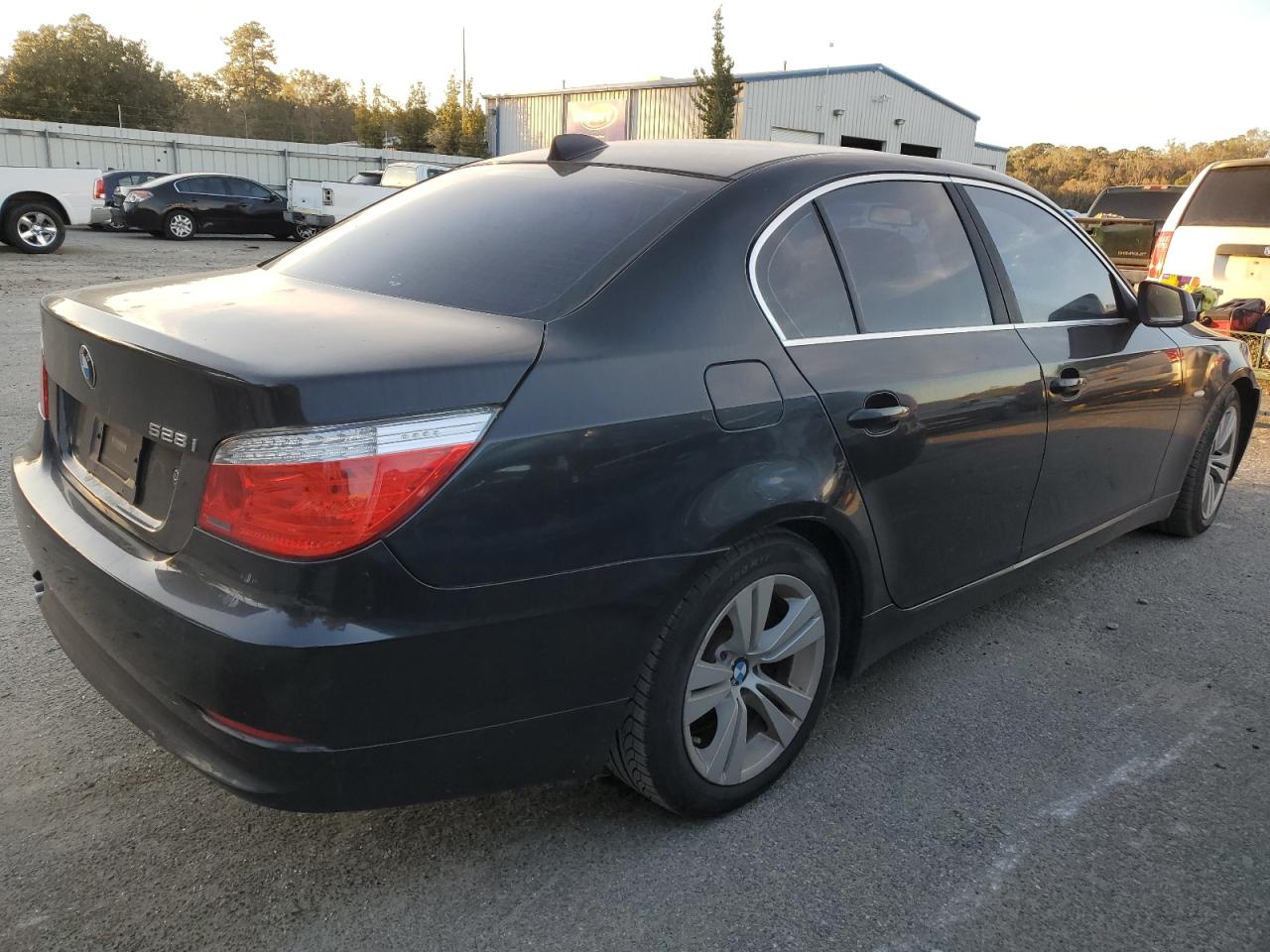 2010 BMW 5er - Image 3