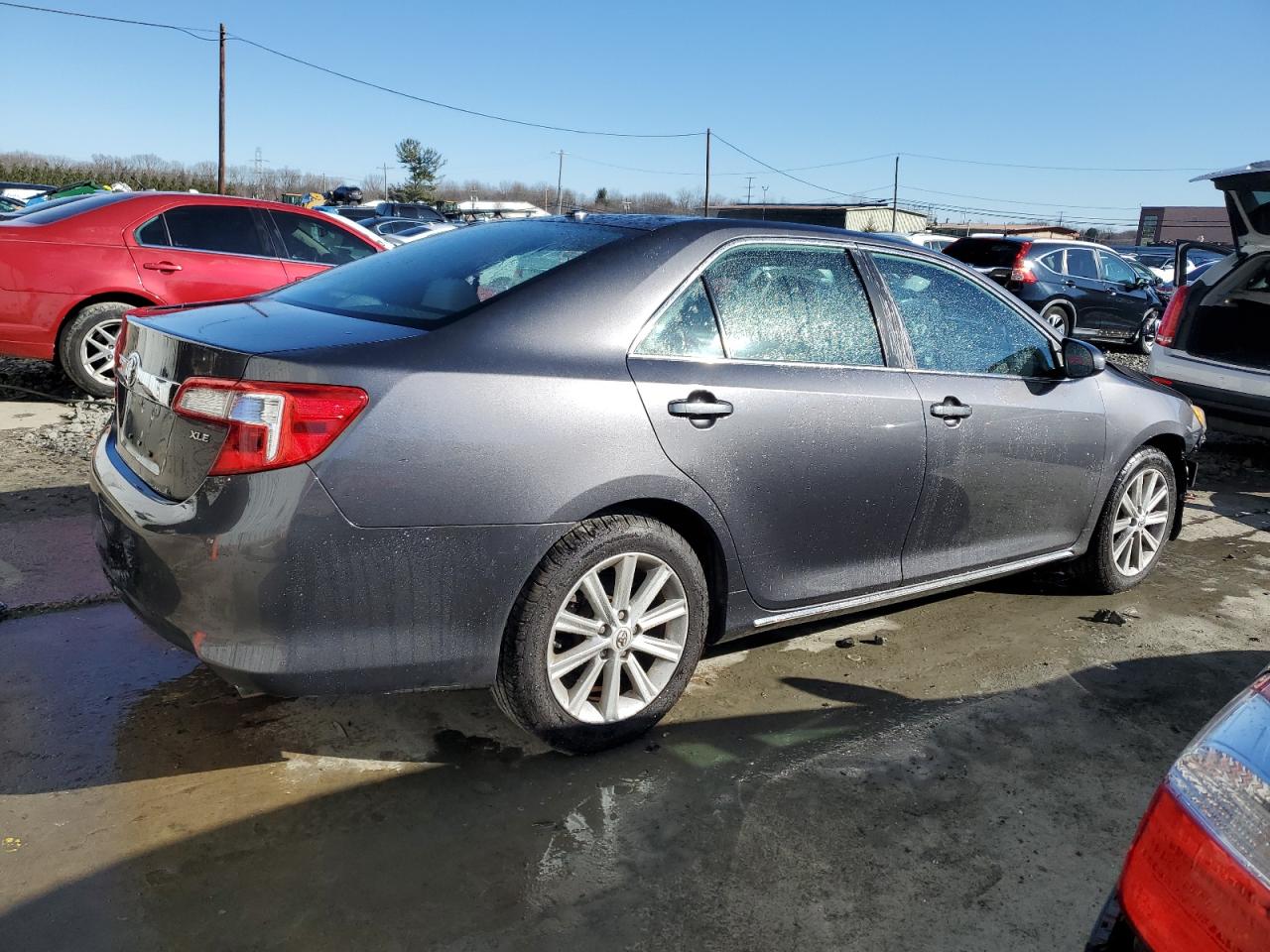 VIN 4T4BF1FK2DR282342 2013 TOYOTA CAMRY no.3