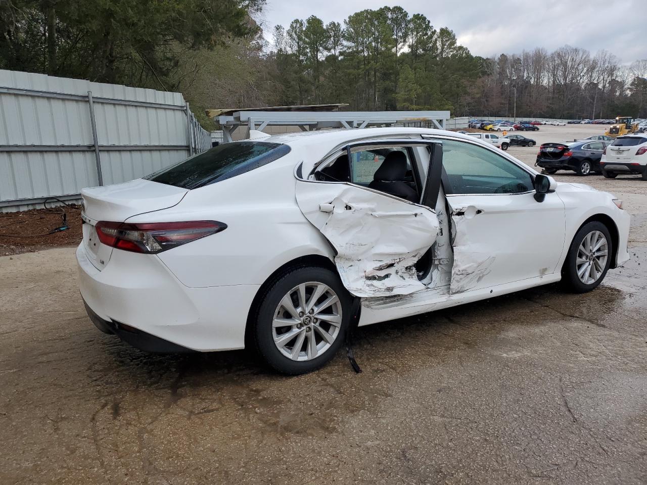 2022 Toyota Camry - Image 3
