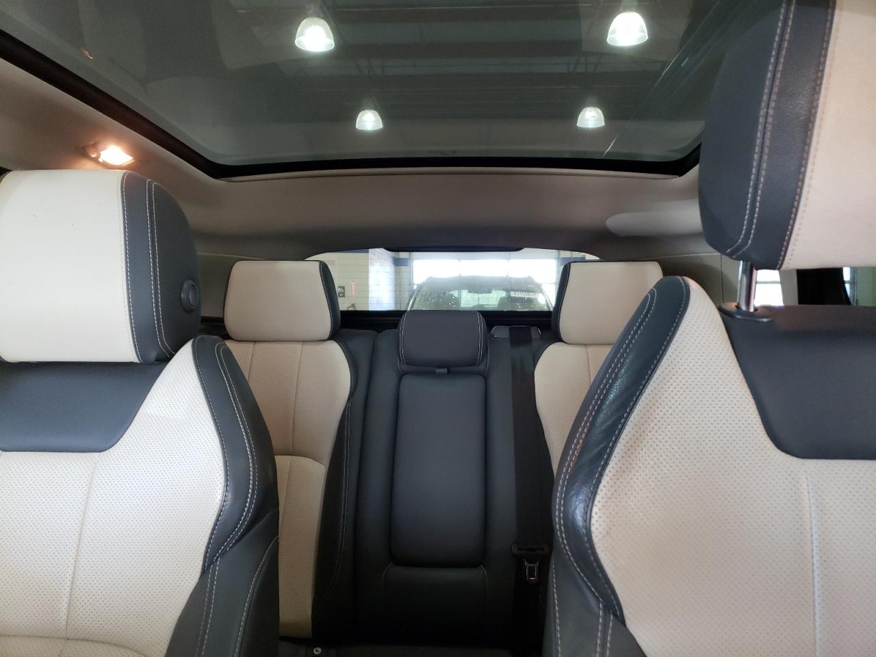 2019 Land Rover Range Rover - Image 10