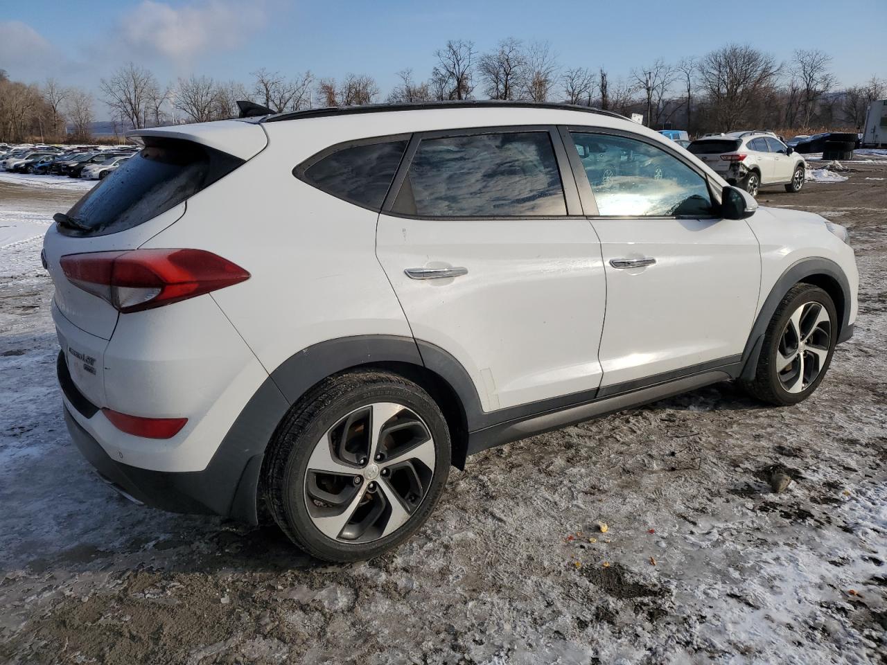 VIN KM8J3CA27GU031113 2016 HYUNDAI TUCSON no.3