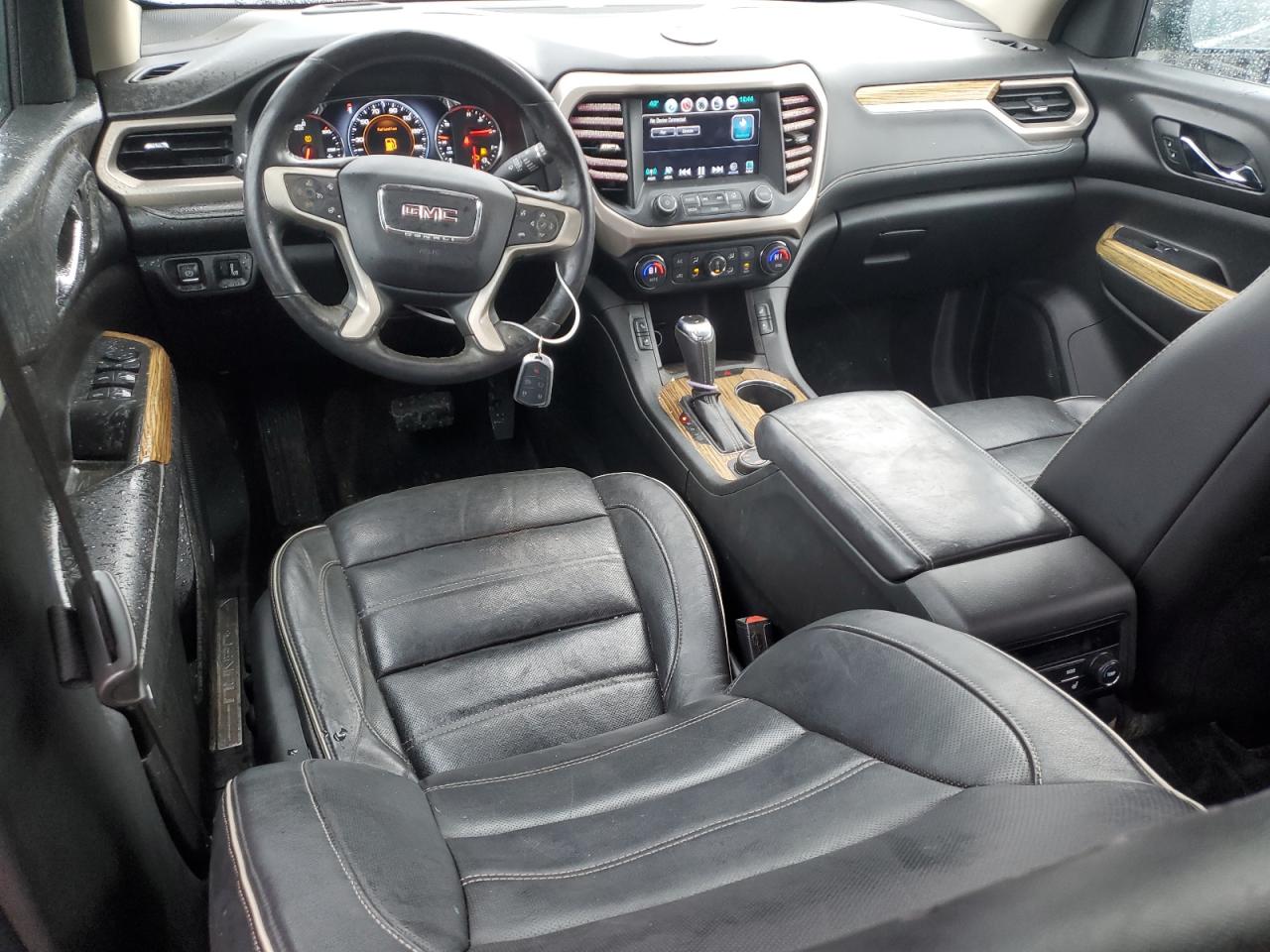 2017 GMC Acadia - Image 8