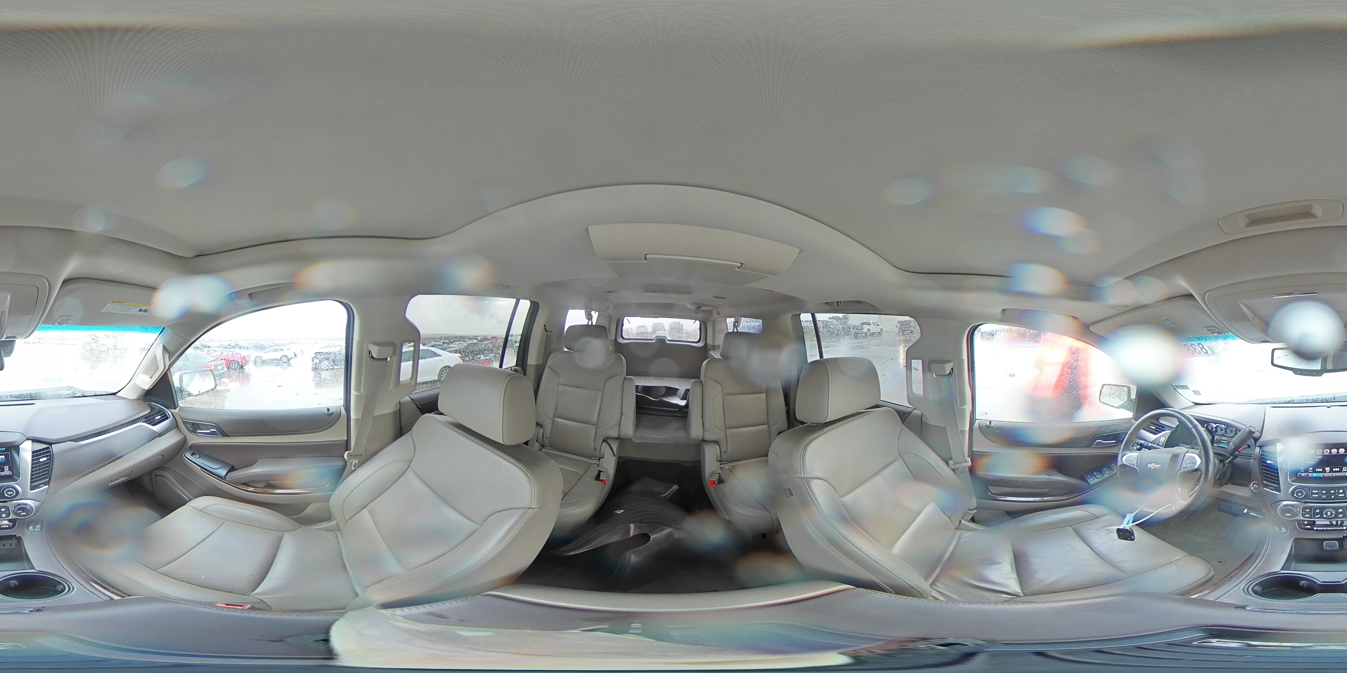 2016 Chevrolet Suburban - Image 13