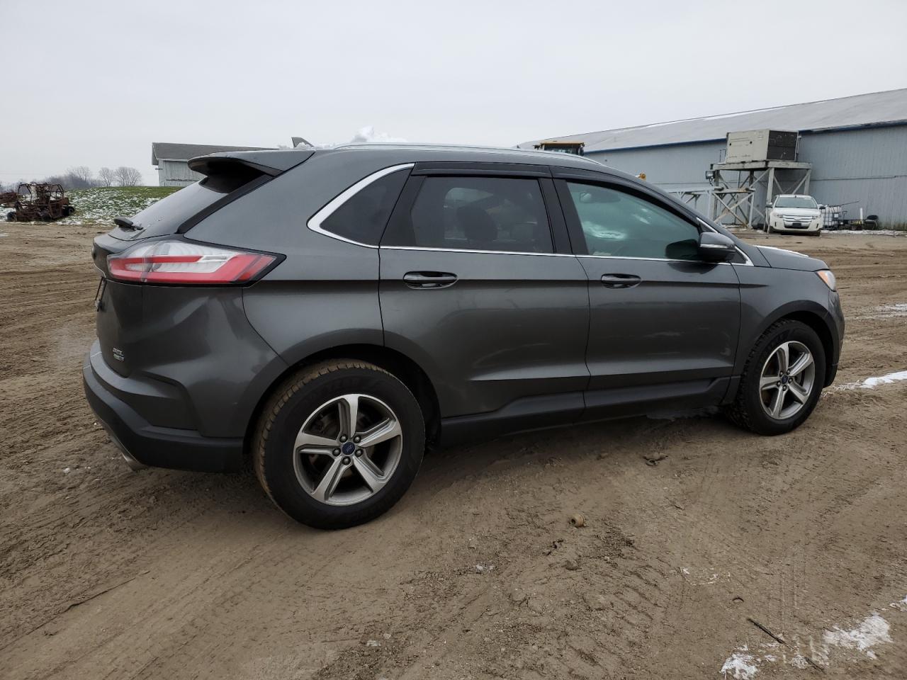 2019 Ford Edge - Image 3