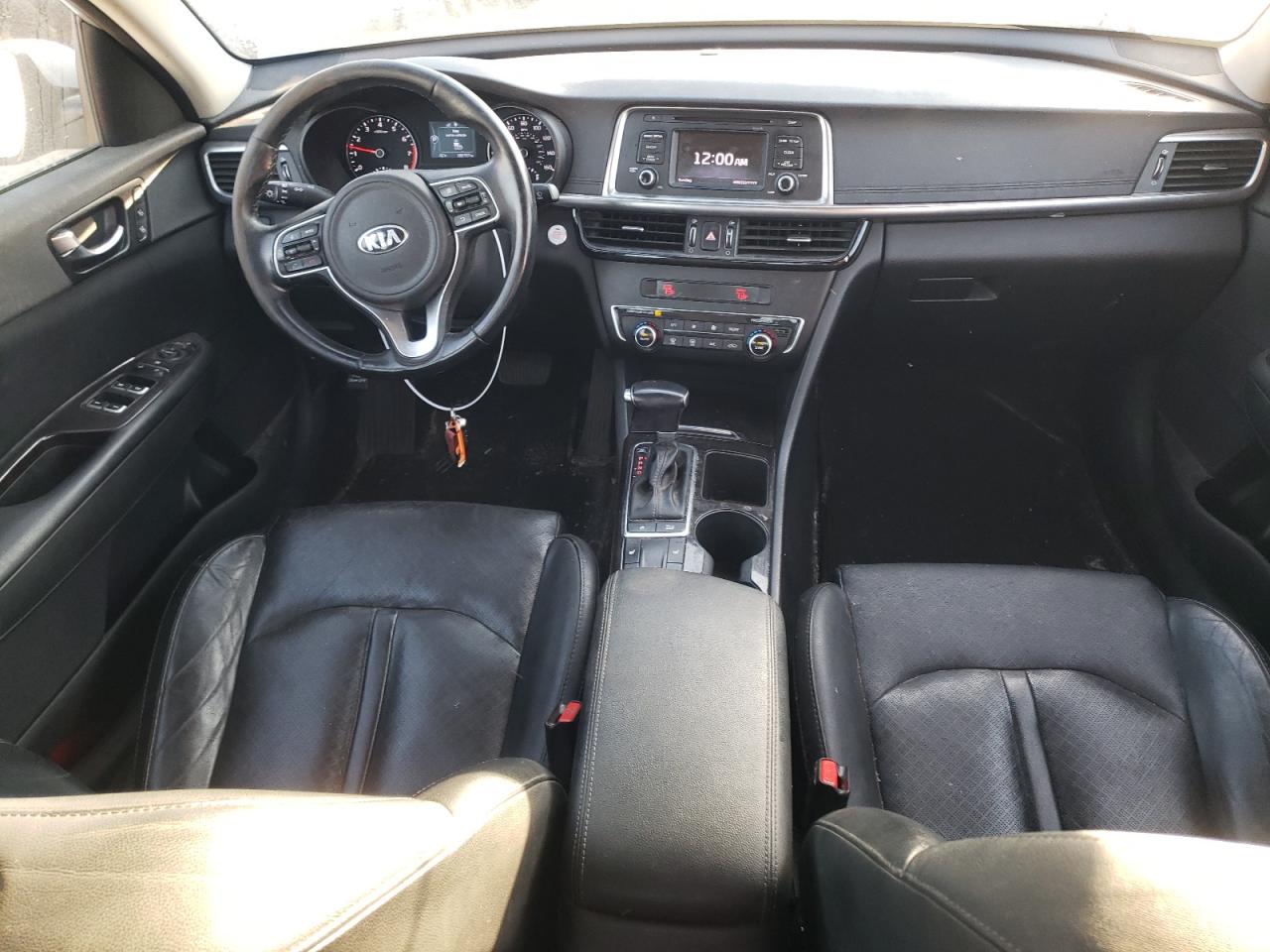 VIN 5XXGU4L39GG054065 2016 KIA OPTIMA no.8