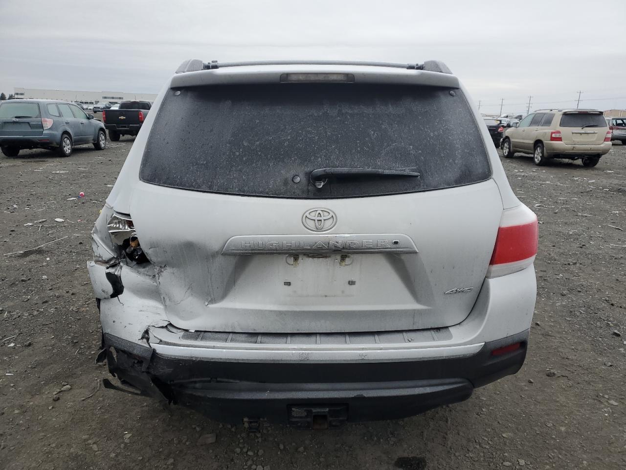 VIN 5TDBK3EH0DS233298 2013 TOYOTA HIGHLANDER no.6