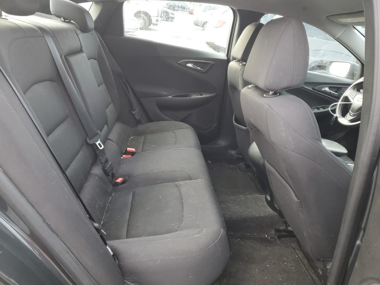 2017 Chevrolet Malibu - Image 11