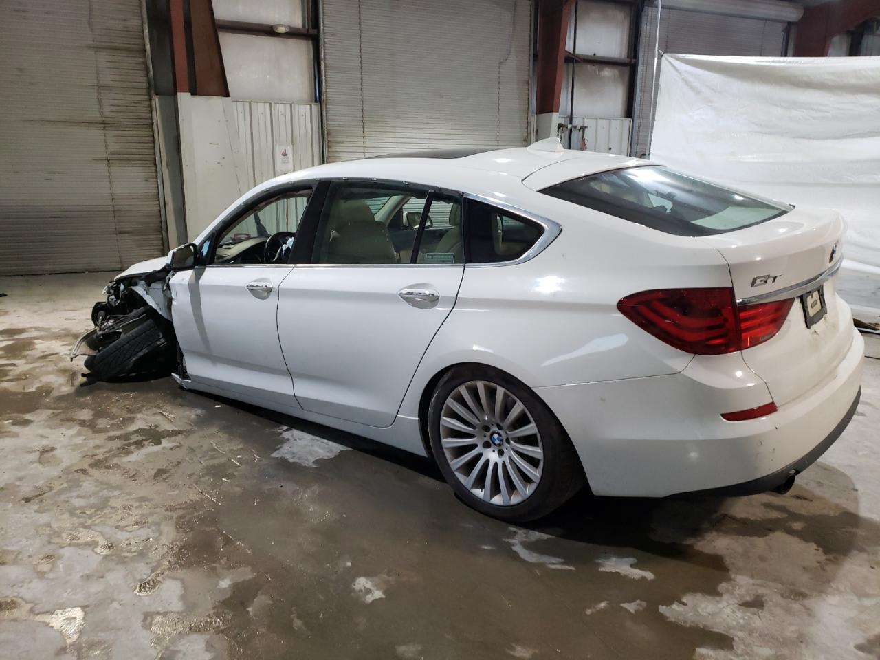 VIN WBASN2C56DC202971 2013 BMW 5 SERIES no.2