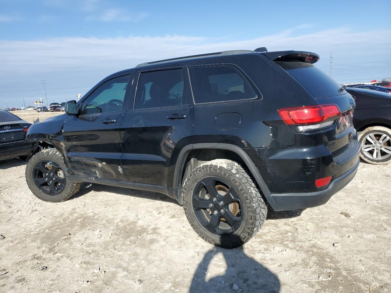 2019 Jeep Grand Cherokee - Image 2
