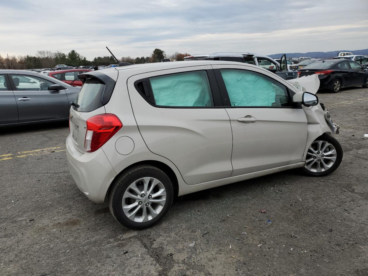 VIN KL8CD6SA4MC747091 2021 CHEVROLET SPARK no.3