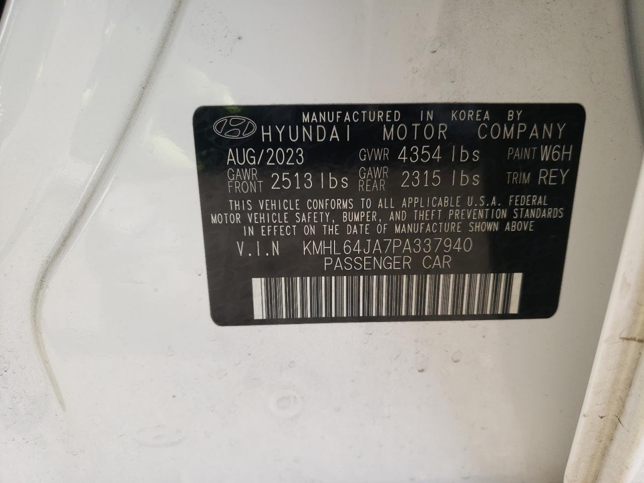 2023 Hyundai Sonata - Image 12