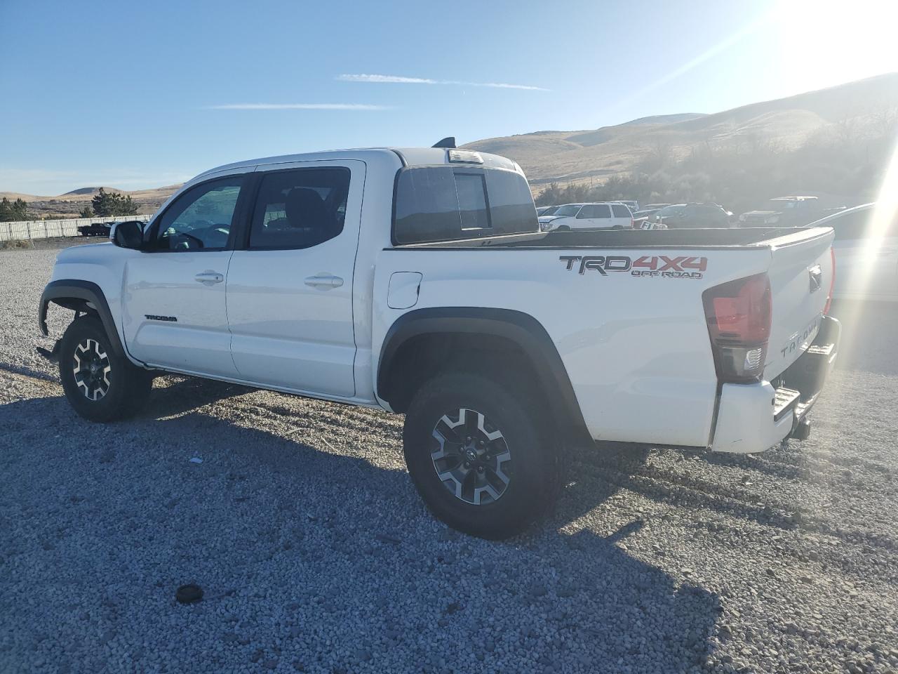 VIN 3TMCZ5AN8KM227365 2019 TOYOTA TACOMA no.2