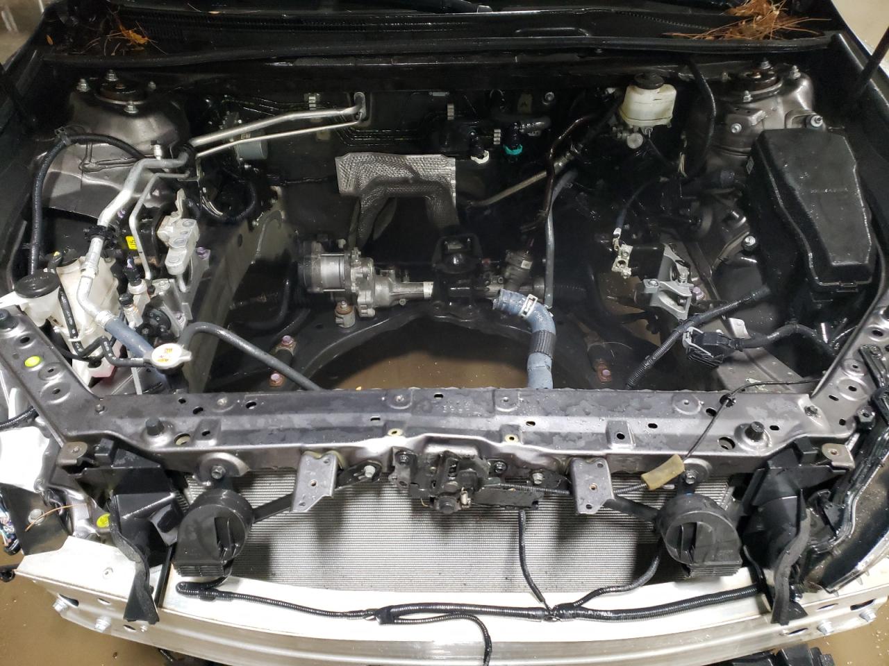 2020 Toyota Camry - Image 11