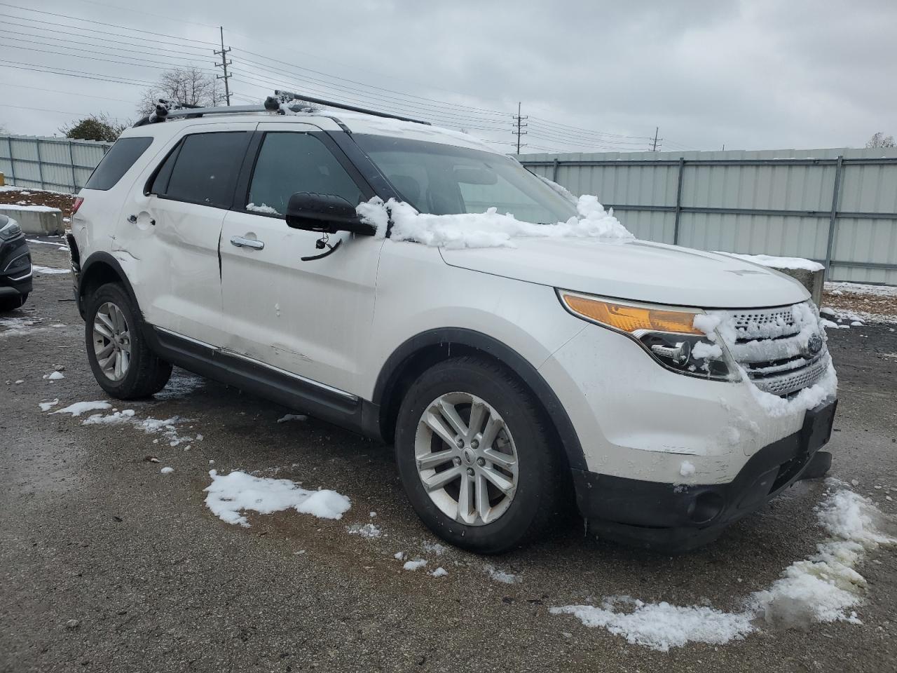 VIN 1FM5K8D85DGC68453 2013 FORD EXPLORER no.4