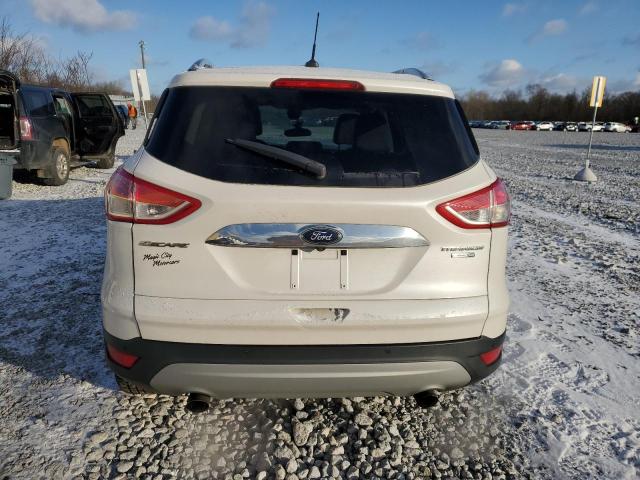  FORD ESCAPE 2015 Белы