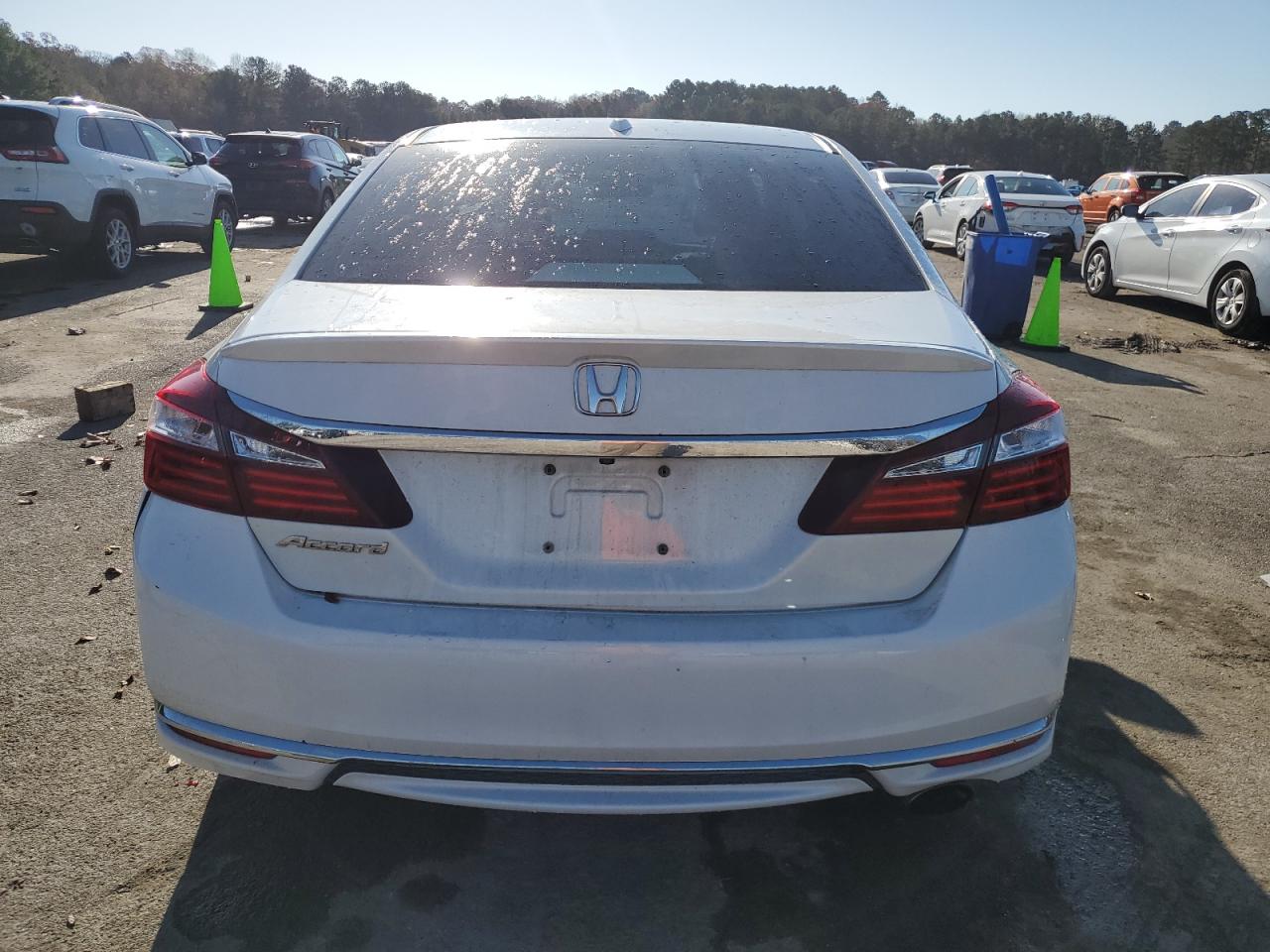 2016 Honda Accord Ex VIN: 1HGCR2F70GA087133 Lot: 84541815