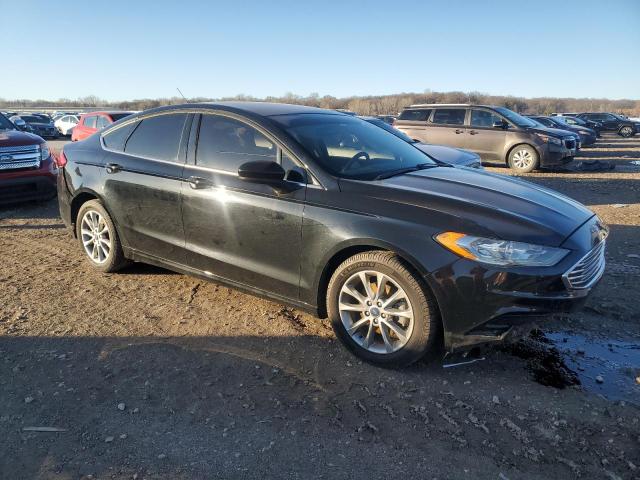  FORD FUSION 2017 Czarny