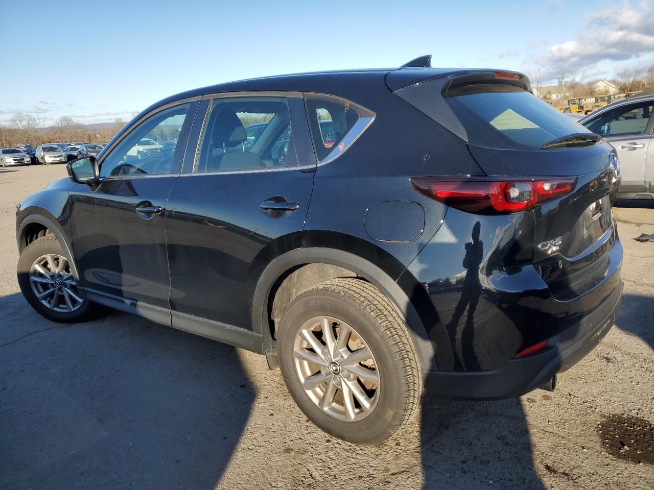 2022 Mazda CX-5 - Image 2