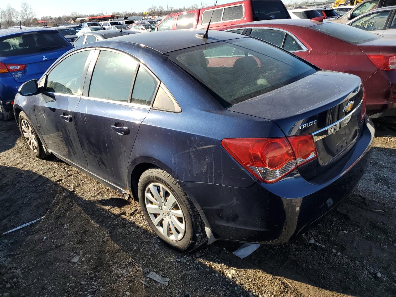2011 Chevrolet Cruze - Image 2