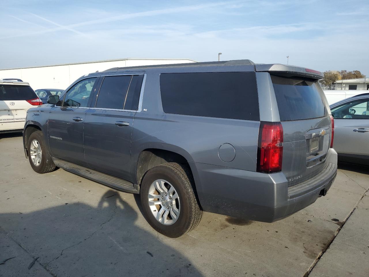 2018 Chevrolet Suburban - Image 2