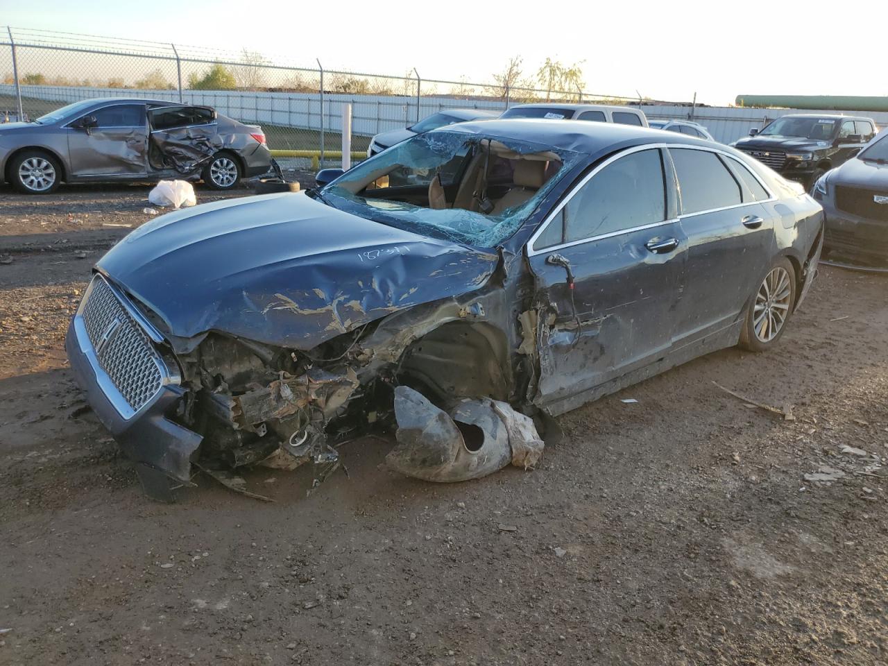 VIN 3LN6L5A95HR600970 2017 LINCOLN MKZ no.1